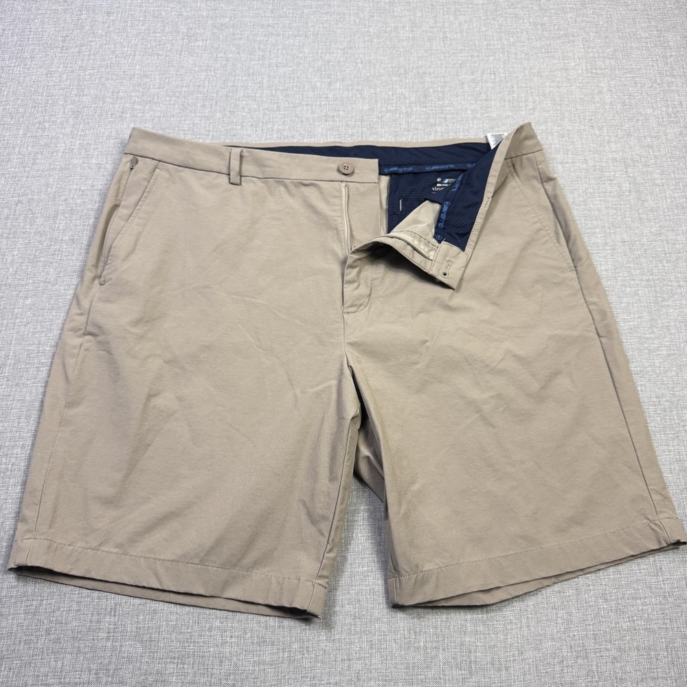Vineyard Vines Men's Khaki Athletic Shorts with Navy Trim